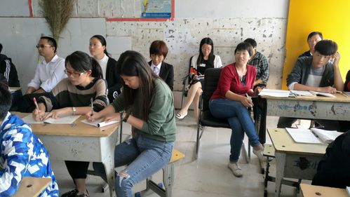 澳门一肖一码一待一中和老师从舞台坠落与老师从舞台坠落视频